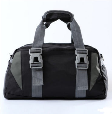 Yoga & Gym Duffel Bag – Multi-Pocket Travel Tote