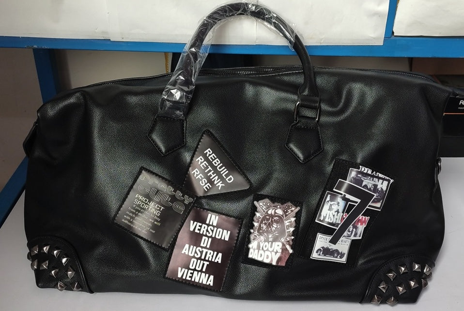 Leather Gym Bag – Stylish, Durable & Spacious