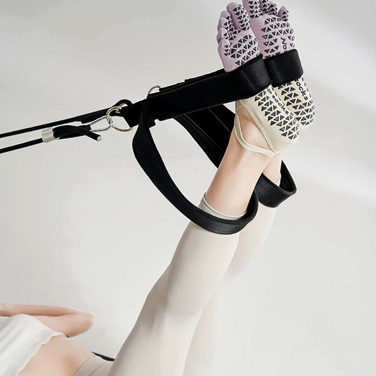 Non-Slip Yoga Socks with Grips for Women